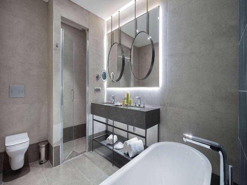 DoubleTree by Hilton Canakkale image