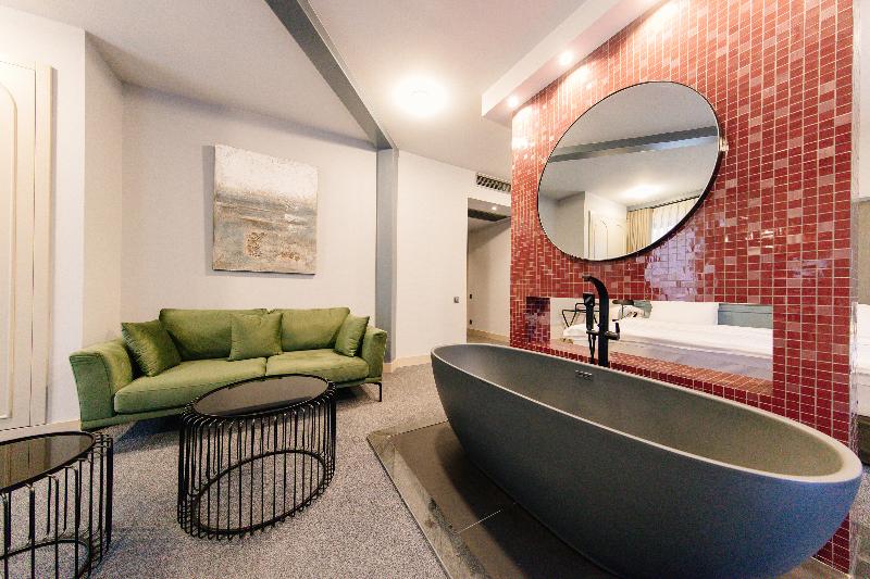 Strofi Hotel image