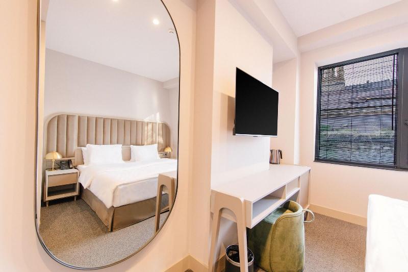 Strofi Hotel image