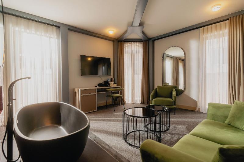 Strofi Hotel image