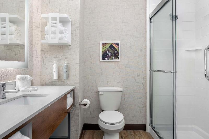 Hampton Inn New Orleans French Quarter Market Area image