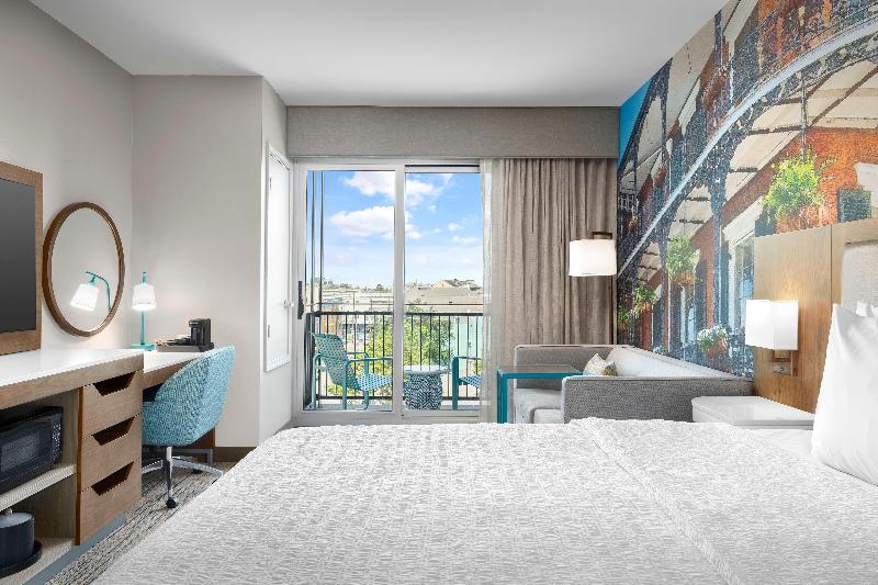 Hampton Inn New Orleans French Quarter Market Area image