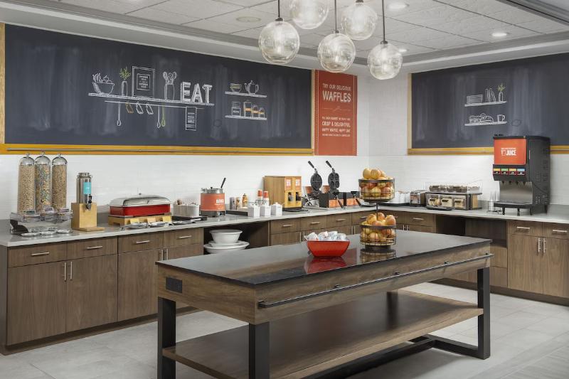 Hampton Inn New Orleans French Quarter Market Area image