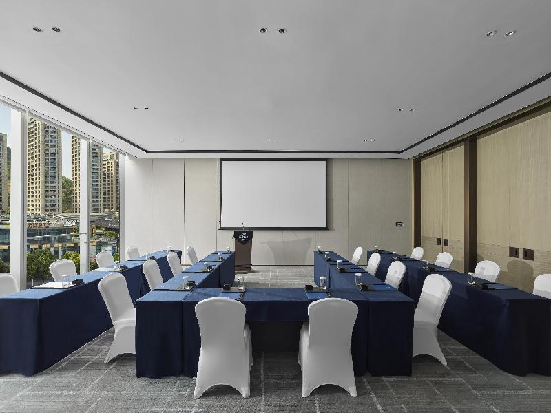 Hilton Zhuji image
