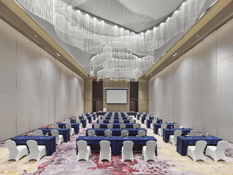 Hilton Zhuji image