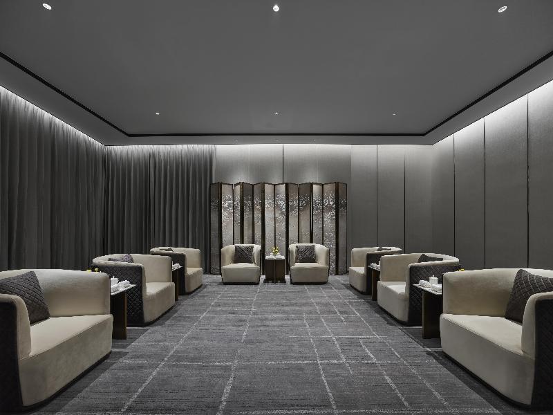 Hilton Zhuji image