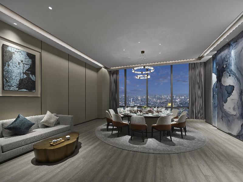 Hilton Zhuji image