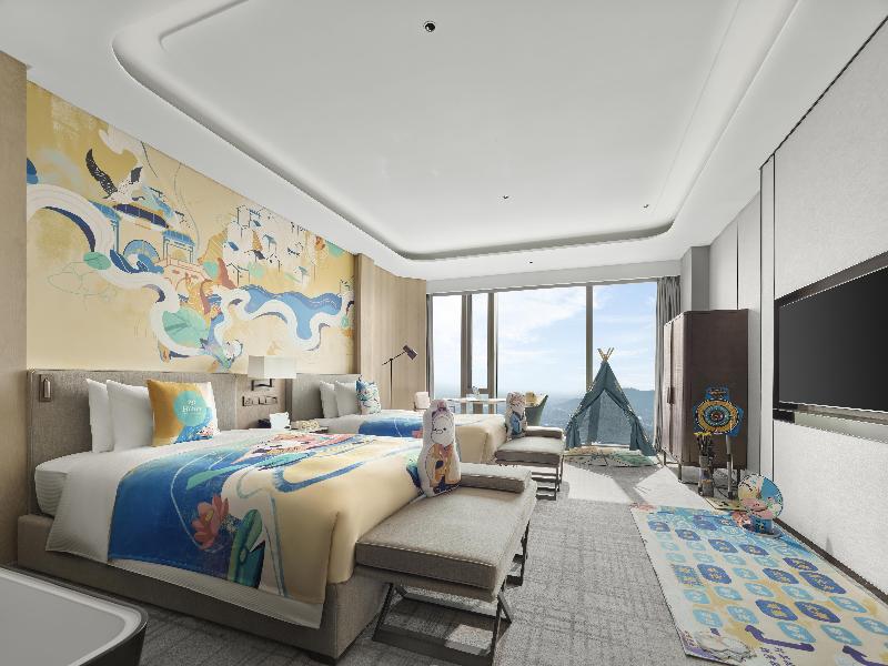 Hilton Zhuji image