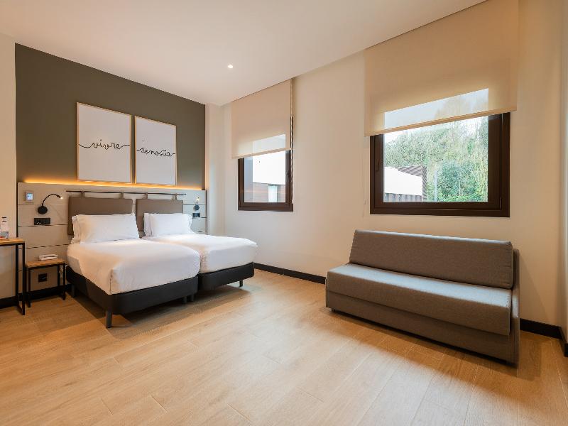 Leonardo Hotel San Sebastian image