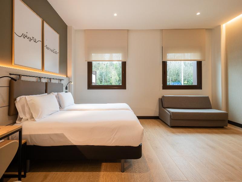 Leonardo Hotel San Sebastian image