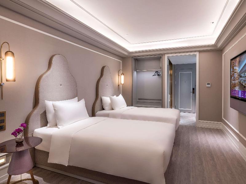 Mercure Shanghai Xujiahui South image