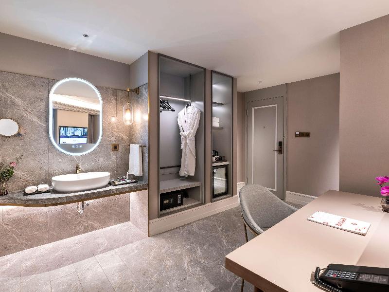 Mercure Shanghai Xujiahui South image
