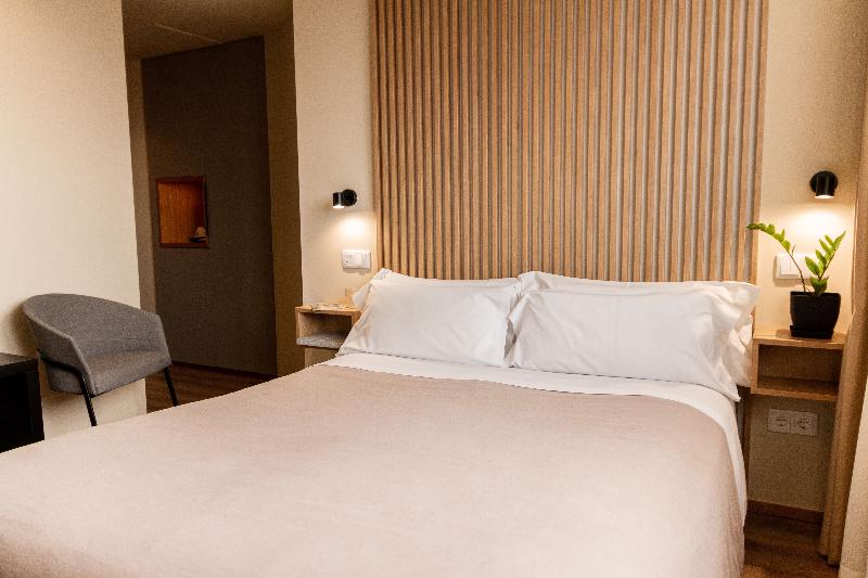 Room Select Porto image