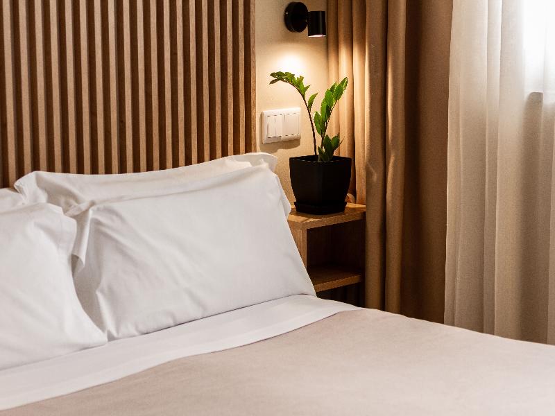 Room Select Porto image