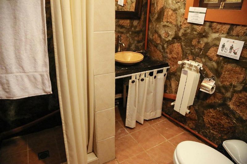 Hotel Jardines de Mallku Cueva image
