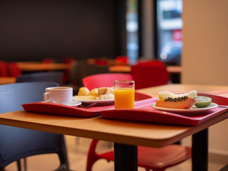 Hotel Moov Porto Alegre image
