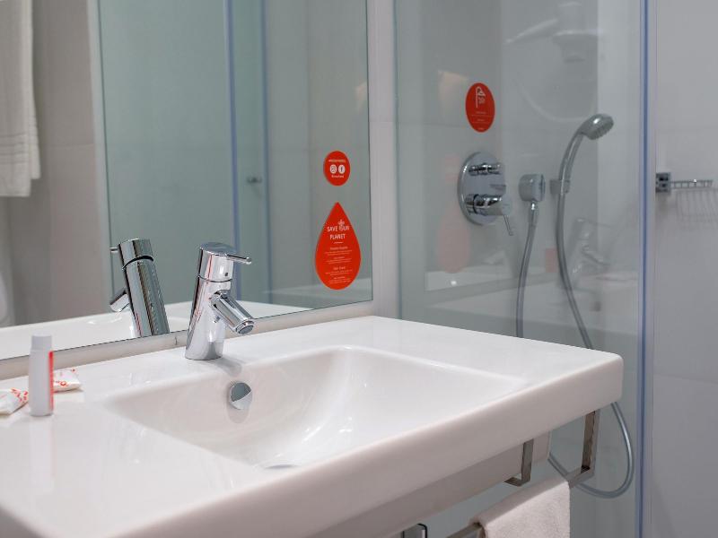 Hotel Moov Porto Alegre image