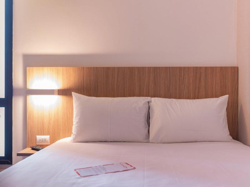 Hotel Moov Porto Alegre image