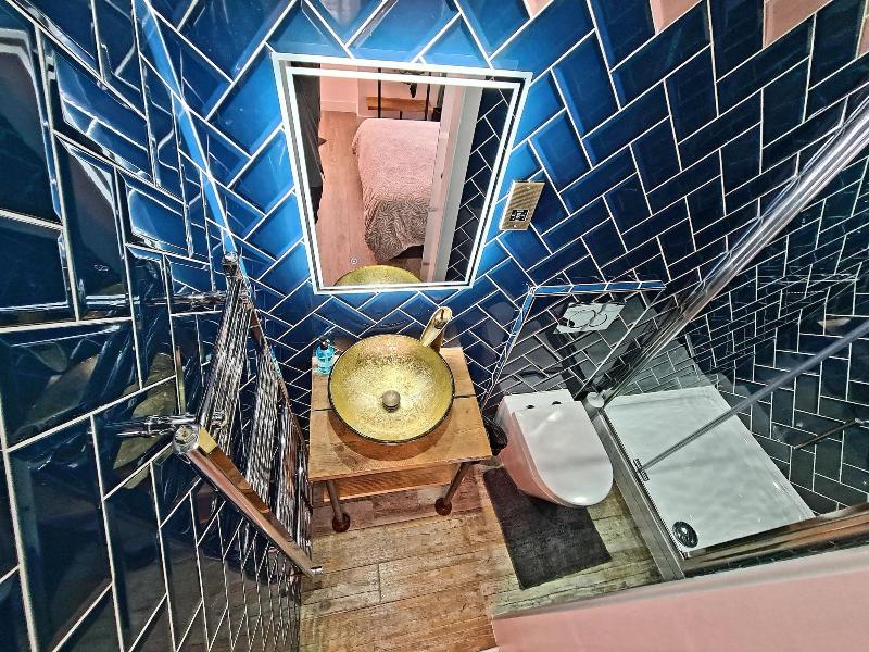 Angel Townhouse image