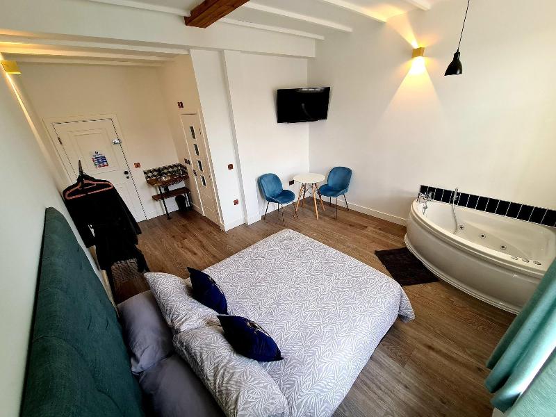 Angel Townhouse image