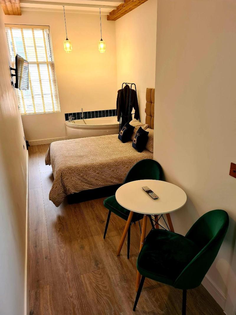 Angel Townhouse image