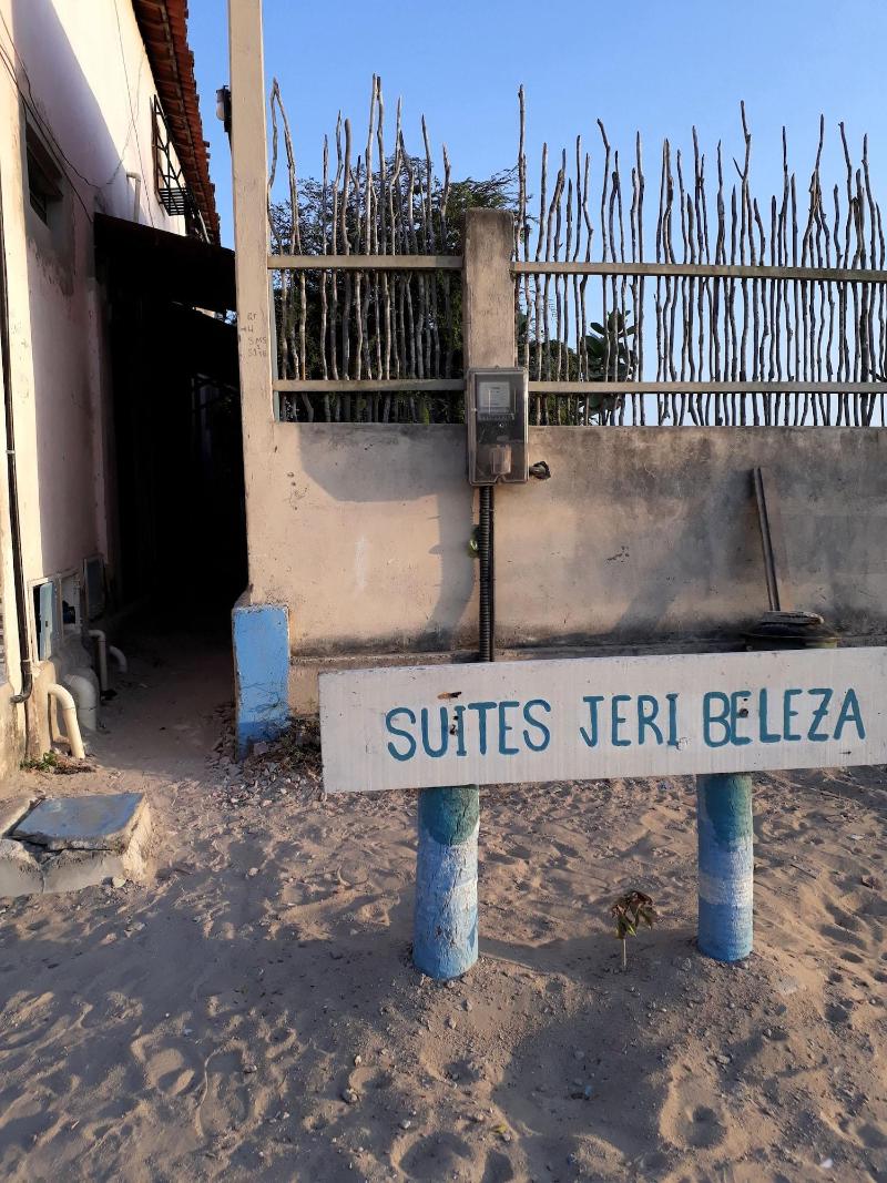 Jeri SuÃ­tes image