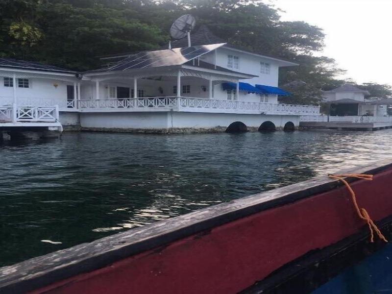 Tha Lagoon Spot image
