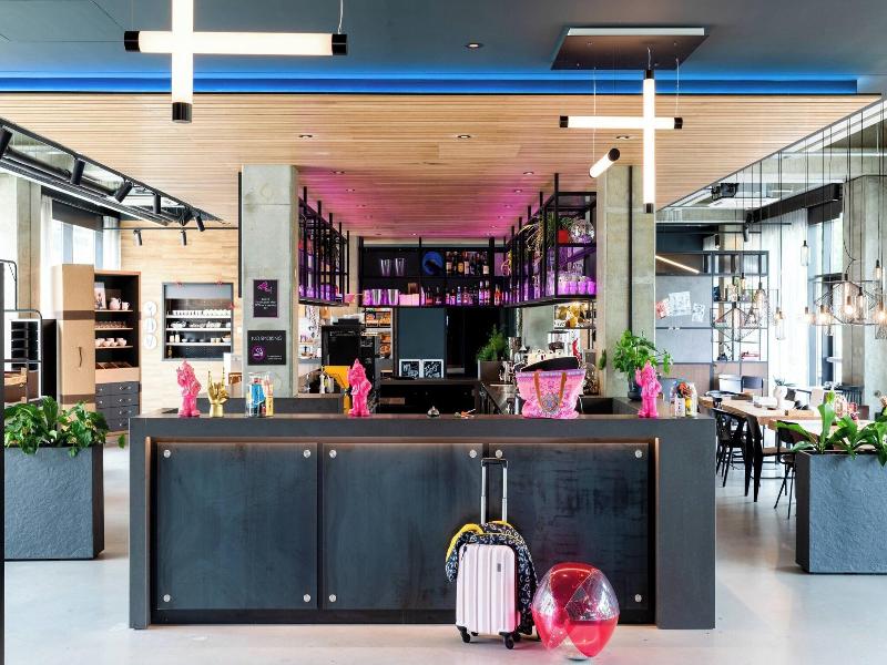 Moxy Utrecht image