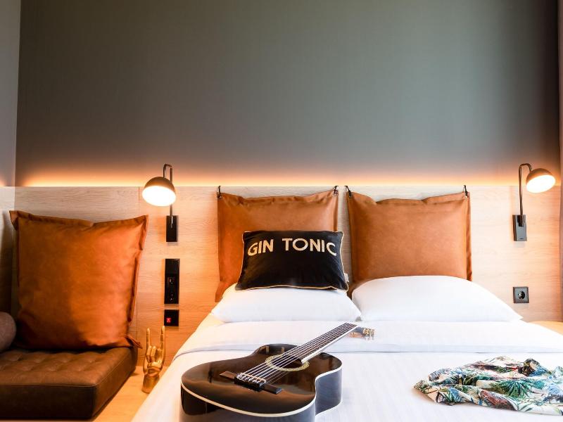 Moxy Utrecht image