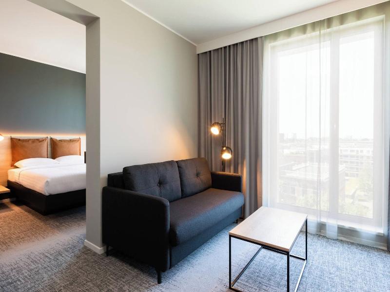 Moxy Utrecht image