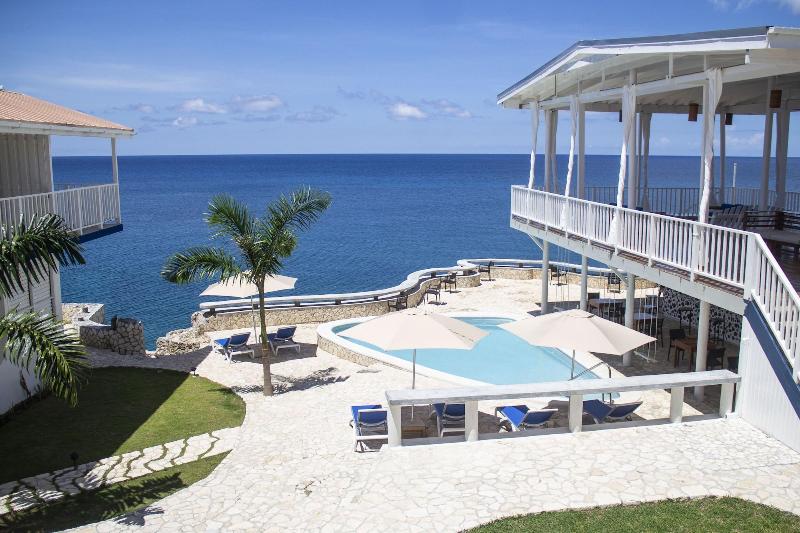 Begona Cliff Hotel image
