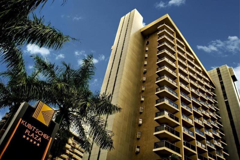 Flat Plaza Hotel - Setor de HotÃ©is Norte image