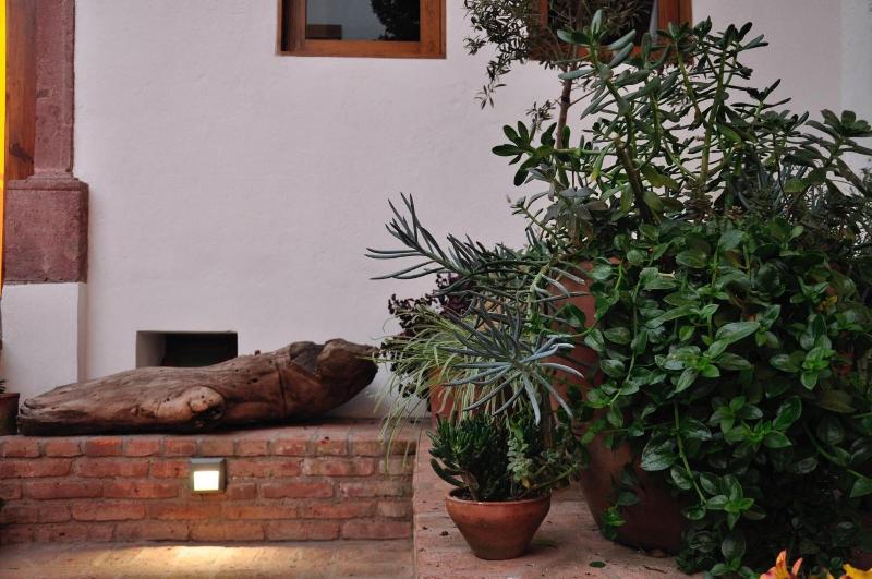 Clandestino Hotel - Adults Only image