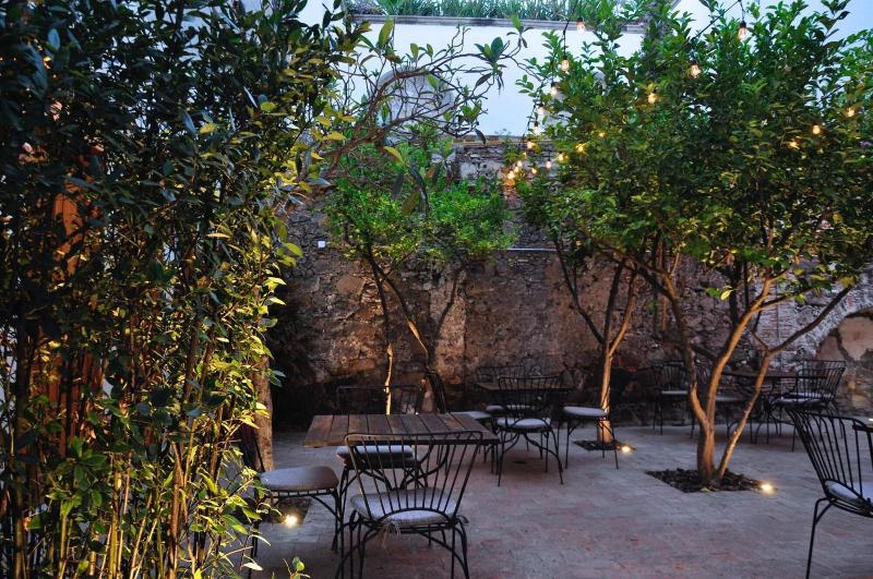 Clandestino Hotel - Adults Only image