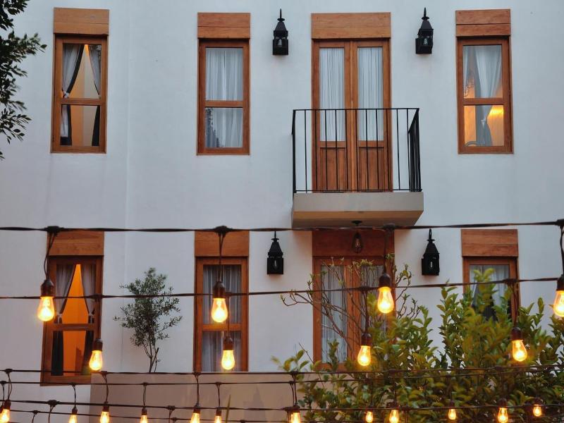 Clandestino Hotel - Adults Only image