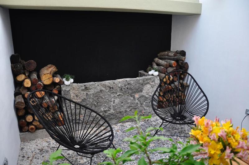 Clandestino Hotel - Adults Only image