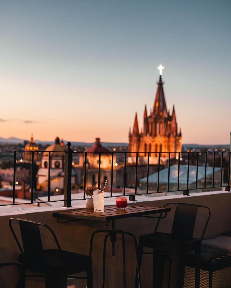 Clandestino Hotel - Adults Only image