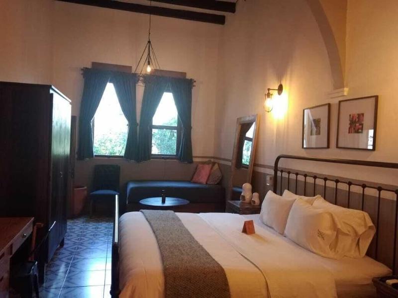 Clandestino Hotel - Adults Only image