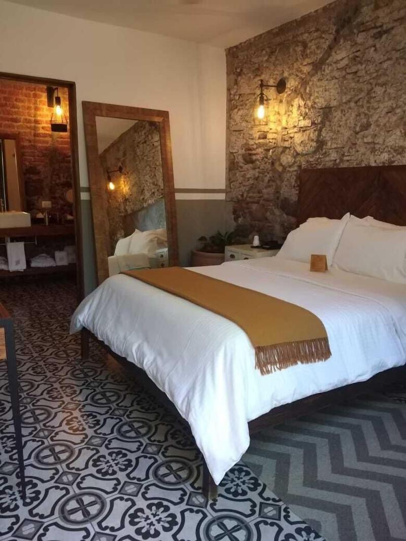 Clandestino Hotel - Adults Only image