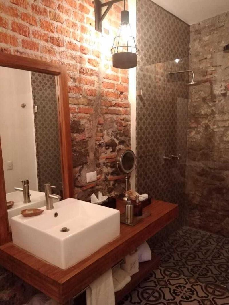 Clandestino Hotel - Adults Only image