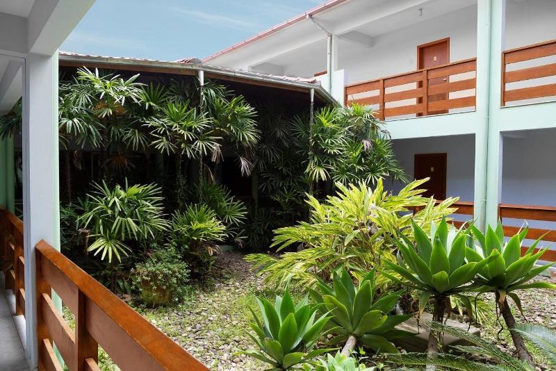 Pousada La Ferrugem Suites