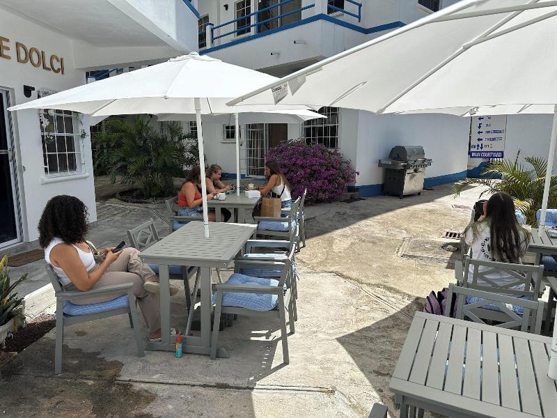 Blue Star Apartments and Hotel image