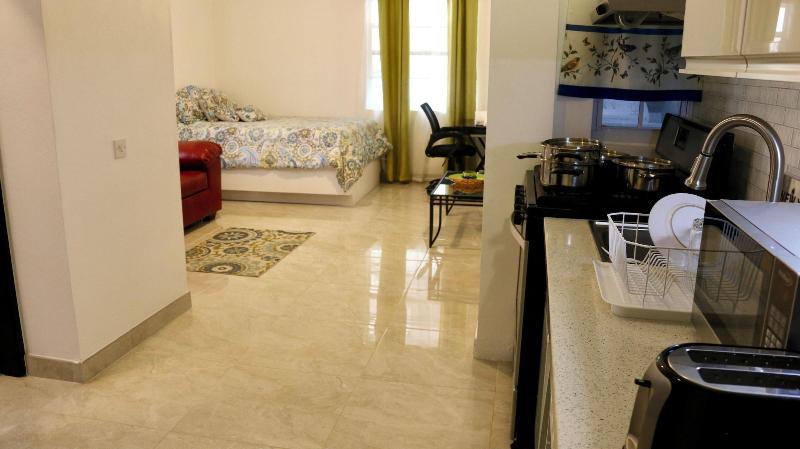 Blue Star Apartments and Hotel image