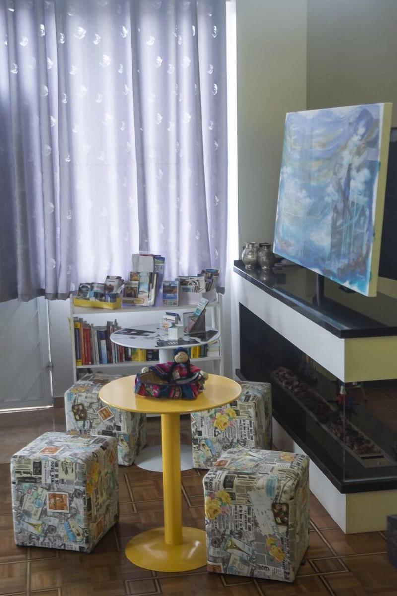 Bela Curitiba Hostel image