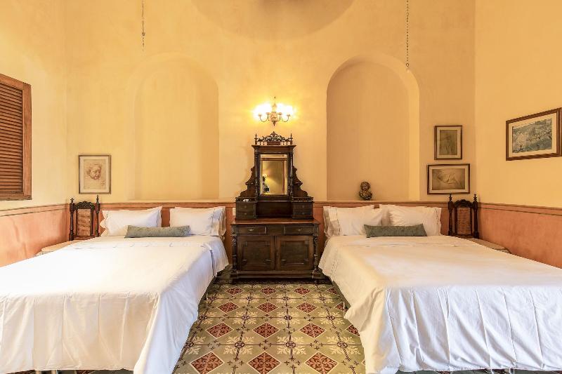 Casa Morales Cartagena by Soho image