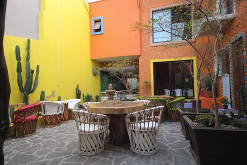 EklÃ©ctic Hotel Boutique image