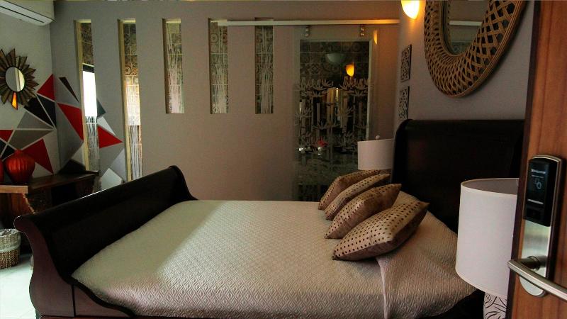 EklÃ©ctic Hotel Boutique image