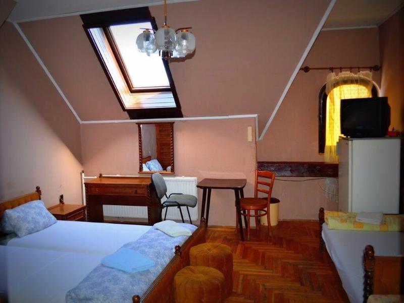 Hotel Palota image