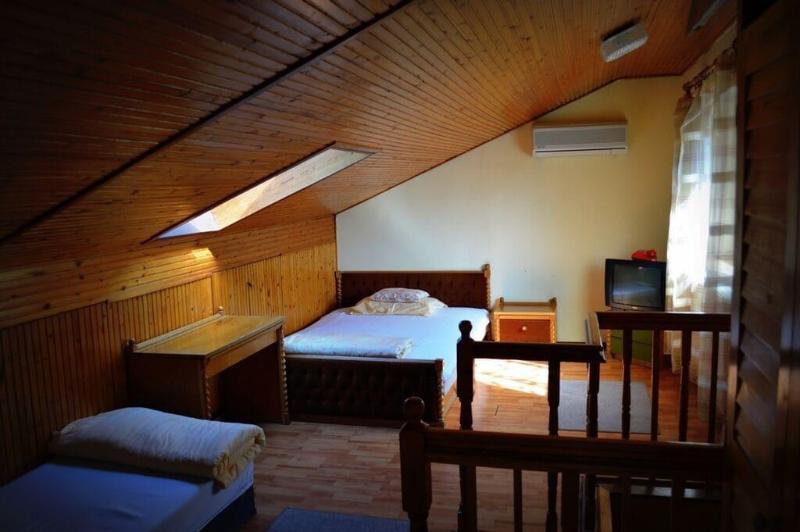 Hotel Palota image