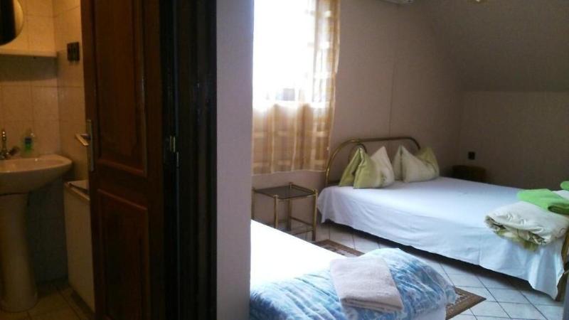 Hotel Palota image